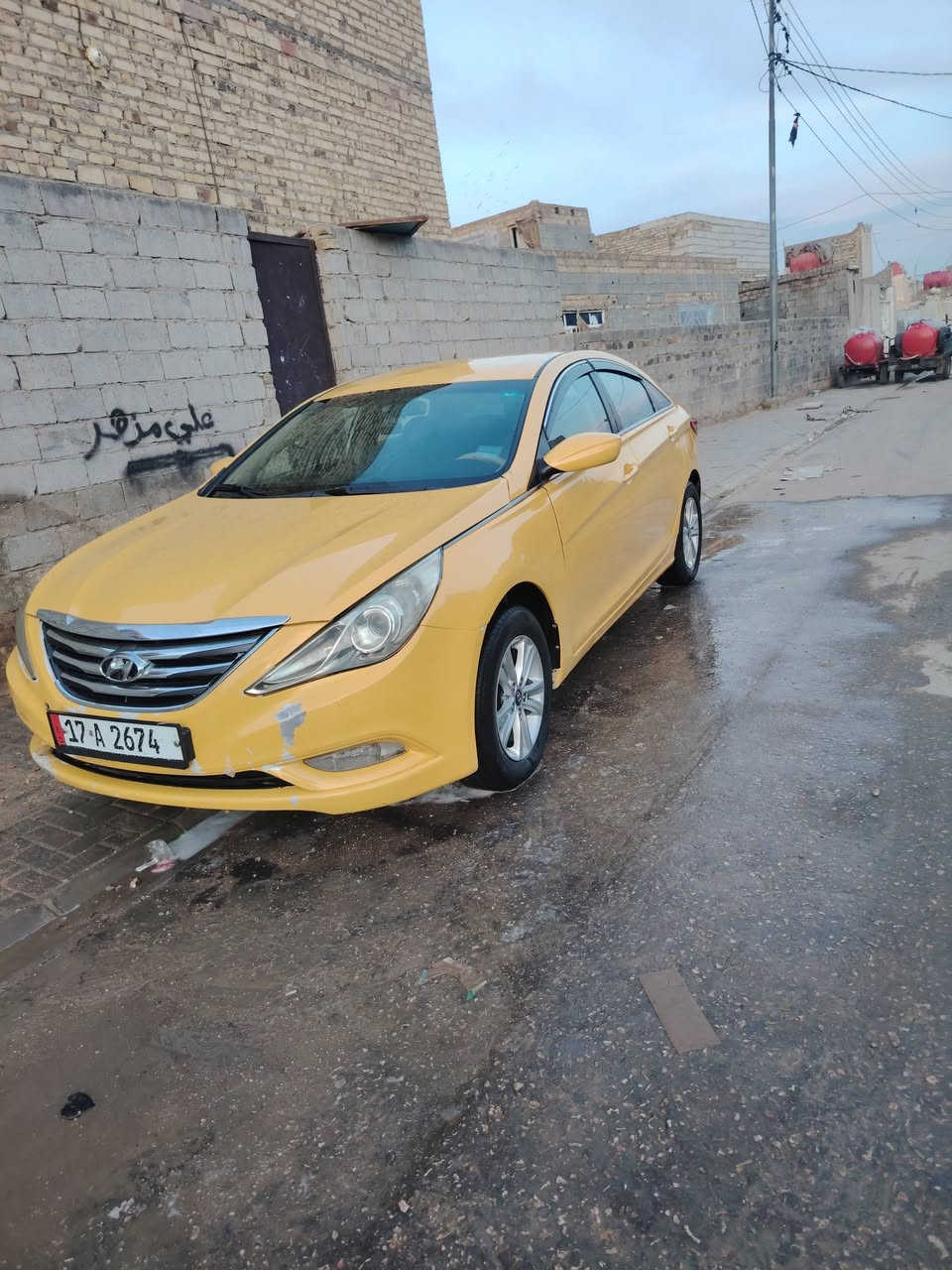 سلام عليكم شباب سوناته  مديل 11
خليجي رقم نكليزي توهه مصفره هيه وغرامات سنويه 2032
السياره  بيه بابين تبديل عله الفحص   تبريد ثلج 
تخم تاير كرباء جهازه   
حداديه 90
السعر 85وبيه مجال قليل
***********
