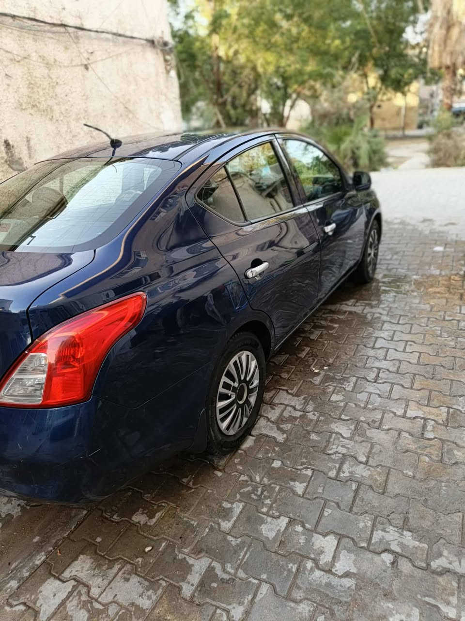 نيسان فيرسا موديل ٢٠١٤ وارد امريكي حادثه بيها باب السائق وجاملغ وبنيد سنويه تنتهي ٢٠٢٩ مكان السياره كربلاء طوريج ***********
