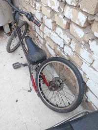 هذا بايسكل للبيع 25 07715228354