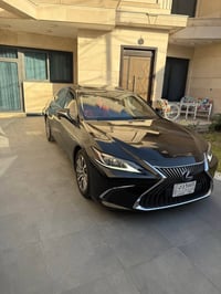 لكزس esهايبرد  Es300h السياره كلش جديده  مصبوغه عام اثر حالوب العراق  ...