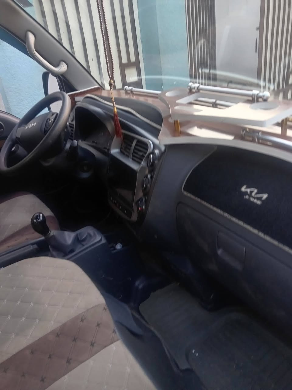 السلام عليكم 
كيا حمل للبيع في الموصل 
موديل 2023
رقم نينوى انكليزي 
السعر 160قفل قفل 
بسمي السيارة
للاستفسار الاتصال على الرقم مكلف بالنشر

***********
***********
