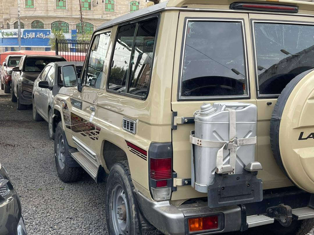 للبيع تويوتا لاندكروزر جيب ربع مقفص GXR 2015
الموديل 2015
المحرك V6 VVT-i ماشاء الله نظيف
اللون بيج
الجير عادي دبل 4x4
الحالة بودي وكالة مكينة وشاصي على الشرط
السعر 55 الف قابل للتفاوض بالمعقول للصامل
للتواصل 775621587
الموقع اليمن تعز
#للبيع #تويوتا #لاندكروزر #جيب_ربع #GXR #GXR2015 #سيارات_للبيع #سيارات_تعز #ربع_مقفص #دبل_4x4 #سوق_السيارات_اليمن #الحراج_اليمن #عقارات_صدام_الحبشي


**إذا كنت صاحب هذا الإعلان وتريد حذفه لأي سبب، رجاءا أرسل رسالة إلى الدعم الفني**