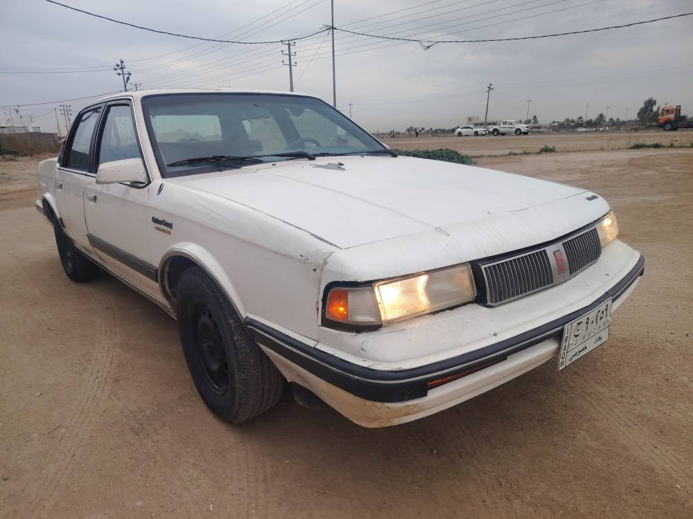 اولدز 90 رقم بغداد الماني مشروع وطني كير محرك 3400 جدد مكفوله من الضرر والصبغ غرفه جديده تدفئه تبريد ثلج حداديه جديده تراي حلو وين ميعجبك مابيها نقص السعر 38$ وبيها مجال بسيط مكاني بابل الحصوة *********** حلة, بابل
