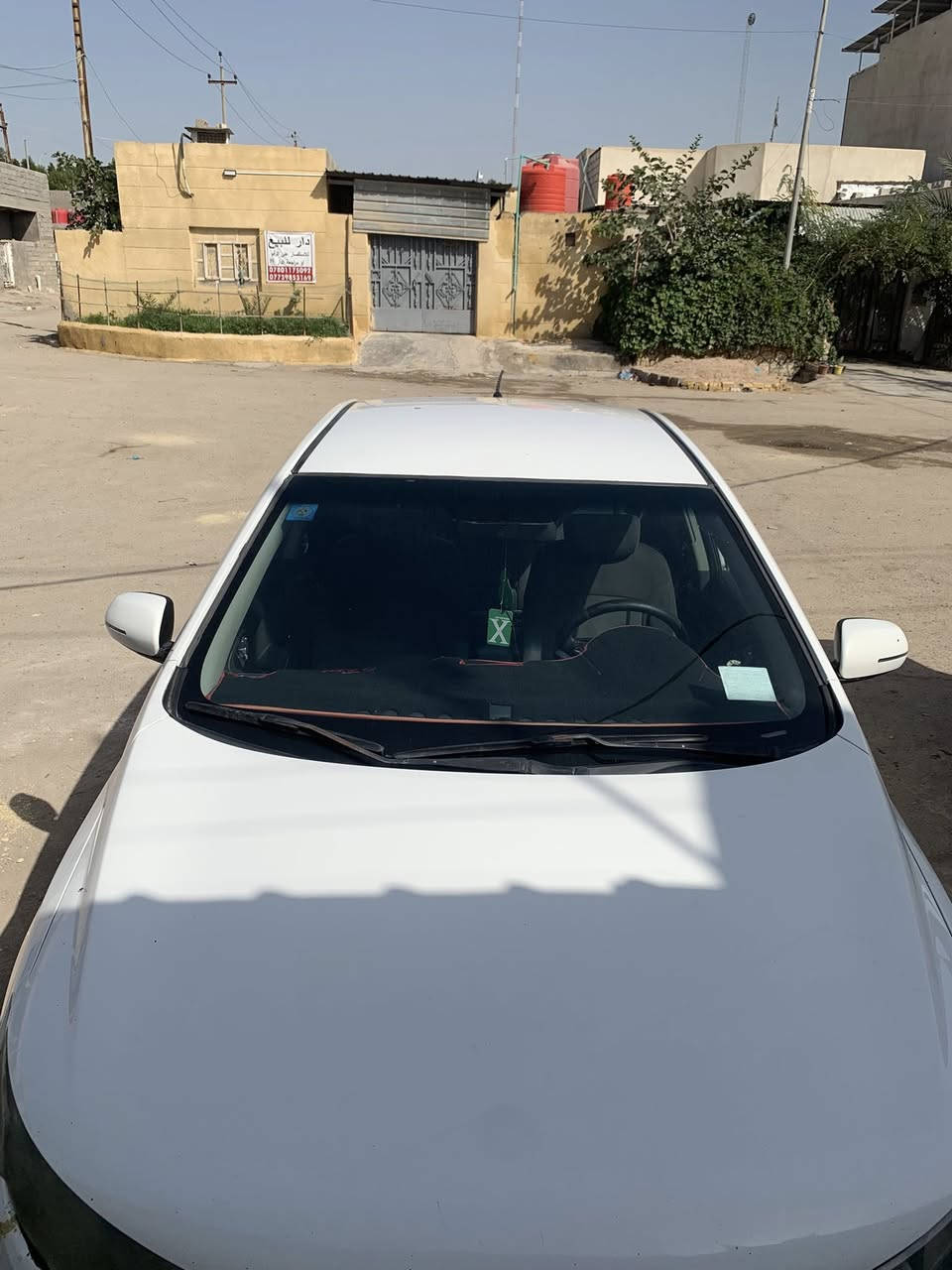 سيراتو 2012
سونار موجود وواضح 
مكينتها   : 1600
مكان السيارة : البصره خور الزبير 
السعر :  105    : شده وخمسه  وبيها مجال للطيبين 
رقم وواتساب وشريحة يشتغل : ***********
