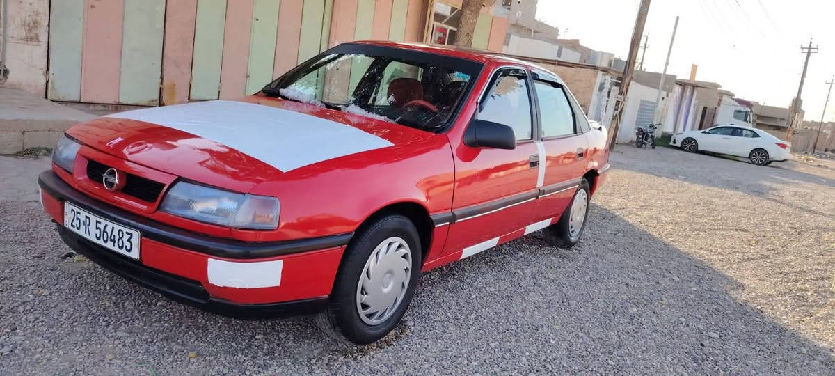 سلام عليكم للبيع اوبل فيكترا مكينه 18 موديل 92 رقم كركوك دولي جديد لحد 2030 شرط تحويل وغرامة دفتر بنزين موجود سقف اسلايت كهربائيات كامل سياره مابي اي نقص بدون خياس. صدر دبلات جديد اربع تيرات جديد كير مكينه شرط لا صرف ولا بخار سعر سياره 36 شراي يخابر مكان طوز ماجاوب لا تعليق ولا خاص رقم هاتف ***********
