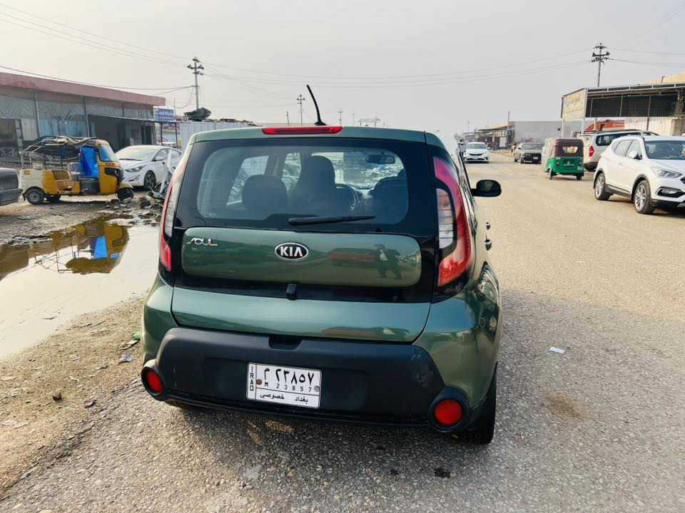 كيا صول2014
محرك 2.0
بيها رشات صبغ اثر جراد وموجود ڤديو قبل الصبغ
السيارة بدون تبديل كلها ليبل واحد
مكانها واسط النعمانية 
السعر ب105 بيها مجال بسيط جداً
***********
