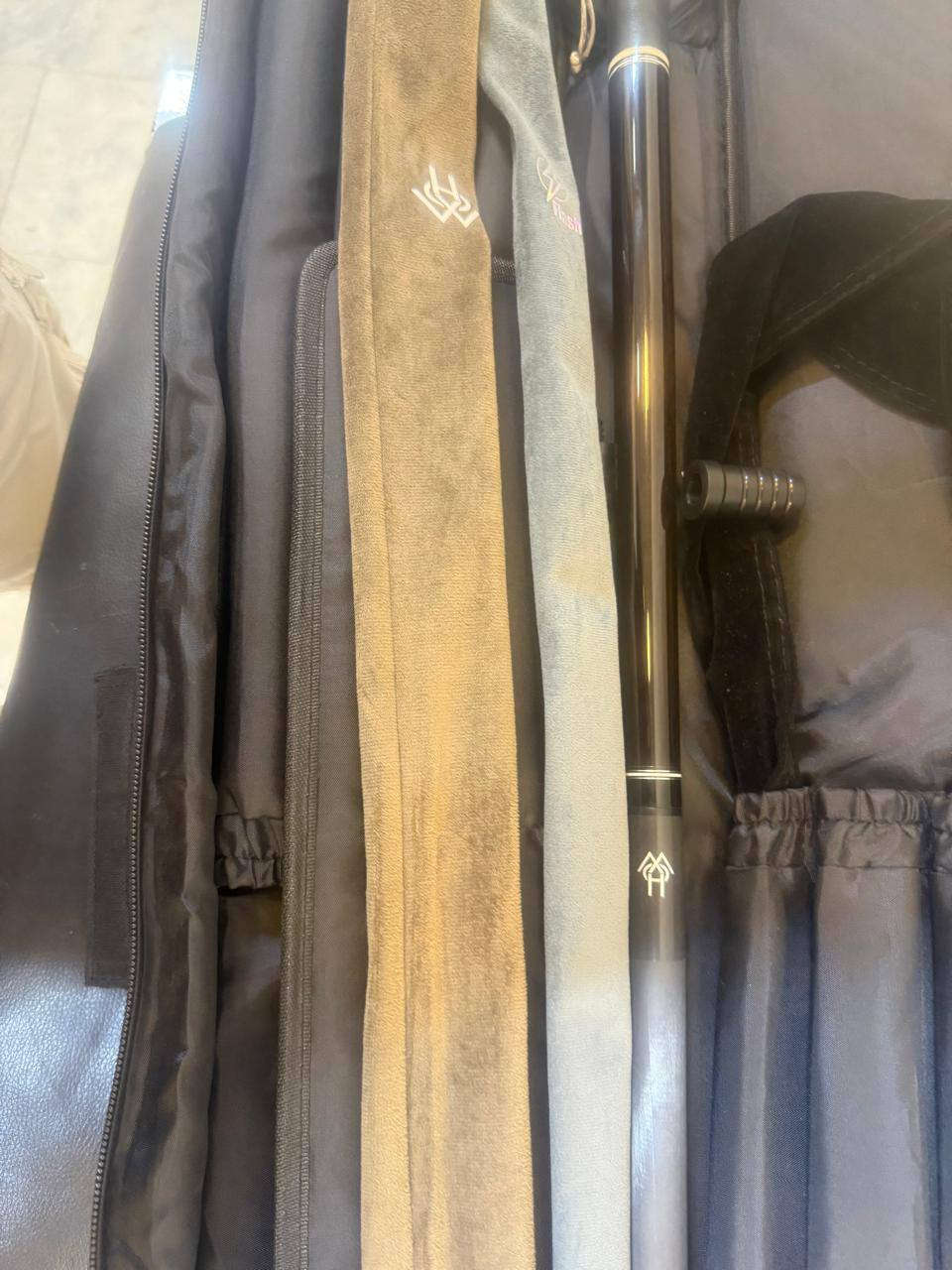 كيوب بليارد شركه هاو كاربون فايبر
اخو الجديد استعمال اقل الشهر 
ما بي اي شخط او ضرر يلمع 
سعره 550 الف


**إذا كنت صاحب هذا الإعلان وتريد حذفه لأي سبب، رجاءا أرسل رسالة إلى الدعم الفني**