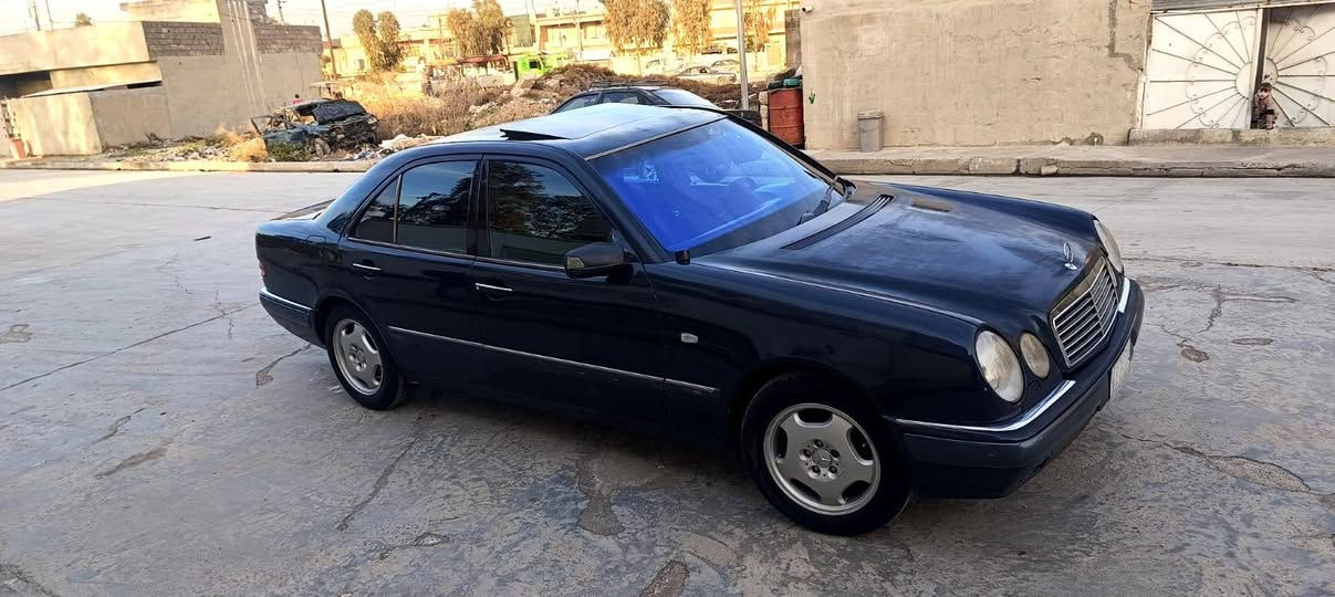 ،
سلام عليكم شباب  مارسدس (عفريت) ١٩٩٦ كير ومحرك
شرط   محرك خراطيم المرغوب  ٣٢٠
السياره سلايت،،، اشاير مري،،، برده كهرب،،
كروز سرعه،، زاركات ليت،،،، تكوت كهرب،،
السياره بلاديه  مكفوله كفاله عامه بدون صبغ. ابلادي
سنويه جديده. كابون ورقي    سعرهه ٧٨
***********
***********
