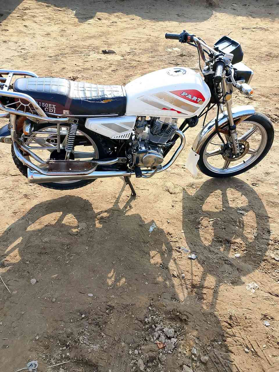 بارت للبيع اوراق موديل 2016 كهربائيات شغاله مكاني الرفاعي السعر 500 وبيها مجال مراسله الصفحه او الاتصال ***********
