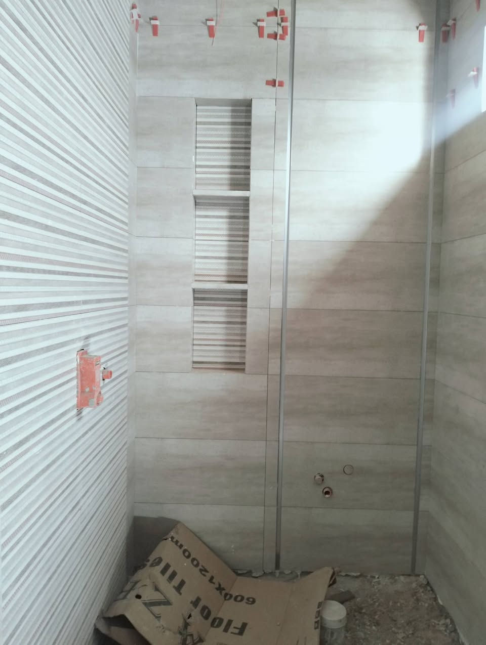 سلام عليكم
احمد للأعمال سيراميك و ارضيات بكل انواعها و باسعار مناسبة  موقع بغداد نجف كربلاء 
رقم الهاتف.....
***********
