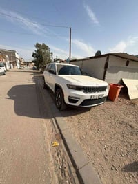 يالله  السلام عليكم جيب كراند شيروكي 4XE  2024 وارد امريكي            ...