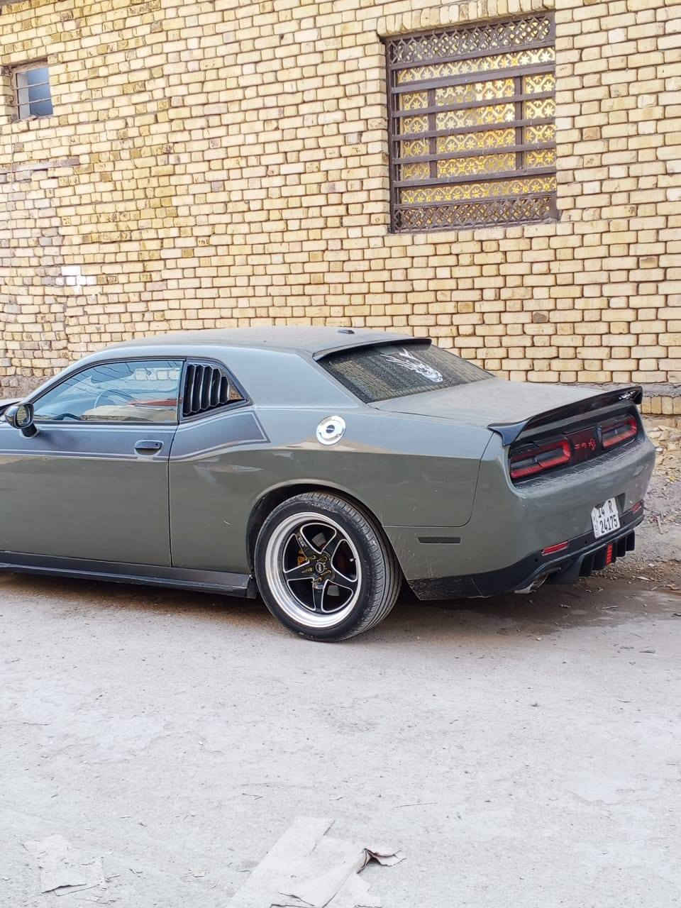 السلام عليكم
جالنجر جالنجر جالنجر
للبيع موديل 13 محدثه 21 سياره جاهزه من كلشي الصالنصات مزوده  الايت زنون الشوته مزوده بتنفس اصطناعي ولستيرن مال هيمي محدث شغال ومبرمج كامل محرك حداديه تدفئه تبريد تخم تاير كله جديد السياره مصبوغه عام للجماليه الضرر جاملغ مبدل فقط 
السعر 95 قفل
علمآ السياره رقم الماني دولي بصره ومسجله بسمي مداور ثاني
 يوم الي تعجبه يراسلني خاص


**إذا كنت صاحب هذا الإعلان وتريد حذفه لأي سبب، رجاءا أرسل رسالة إلى الدعم الفني**