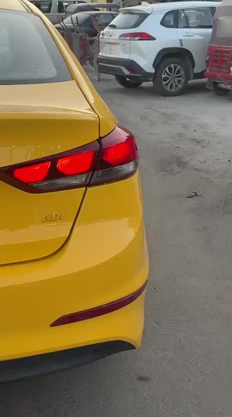 النتره 2018 خليجي ضرر تبدلي صندوق السياره نضيفه وصاحبه ما متشغل بيهة سياره بيت دوش مكينه 2000  السعر 120 ورقه مكلف بنشر بس على هاذ الرقم او واتساب ***********
