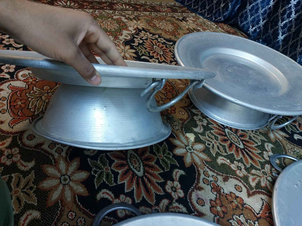 صواني مفطح عدد ٤
 قياس ٦٥
الكبار على ٢٠ الواحد 
الباقي على ١٥ الواحد


**إذا كنت صاحب هذا الإعلان وتريد حذفه لأي سبب، رجاءا أرسل رسالة إلى الدعم الفني**