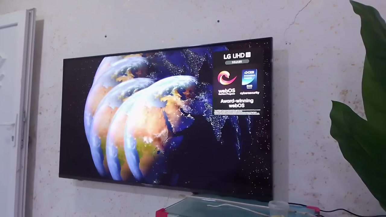 📺 شاشة LG 55 بوصة 4K سمارت (مستعمل 2يوم) للبيع سعر قفل 650الف رقم الهاتف ***********
🔥فول مواصفات موديل 2025 شهر 10
🔹 الموديل: LG 55UA85006LA🔹 المقاس: 55 بوصة🔹 الجودة: 4K Ultra HD (دقة عالية جدًا)🔹 سمارت: تدعم الإنترنت والتطبيقات (YouTube – Netflix – Shahid)🔹 ريسيفر داخلي مدمج🔹 ريموت ماجيك الأصلي🔹 3 مداخل HDMI + USB🔹 صورة نقية جدًا وصوت ممتاز 
📦 الحالة: زيرو بالكرتونة  ضمان:1سنه
