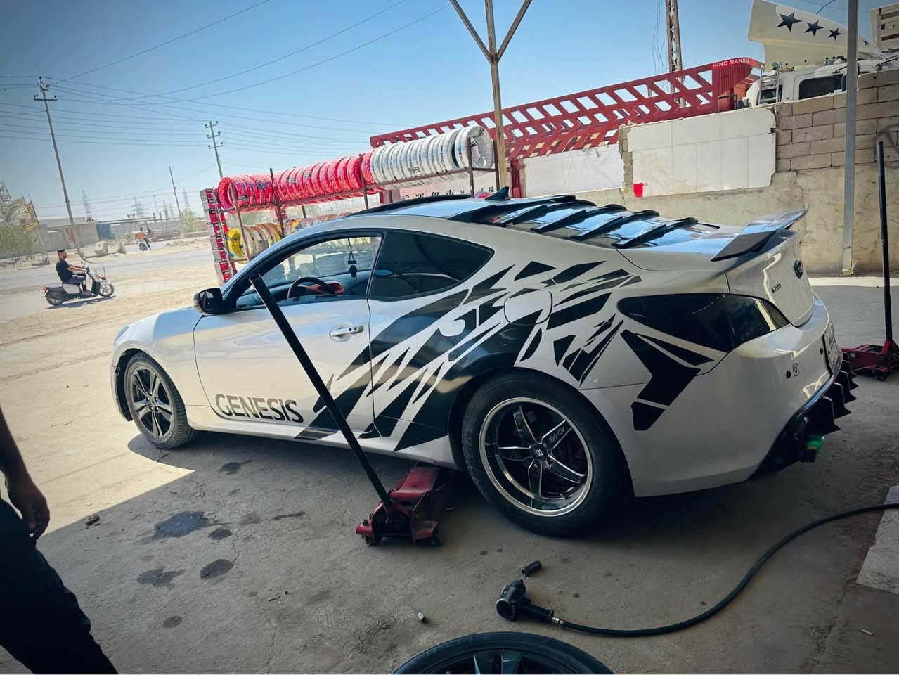 جنسيز 2010 
6 سلندر
محرك 3800
مكفوله اصوليات
وسعرها جدا مناسب 
***********
***********
مكاني البصرة 14 تموز
مكفولة اصولياتها كامله
غــير متواجد بالفيس بوك 
سنويه لل2029 البصرة, العراق
