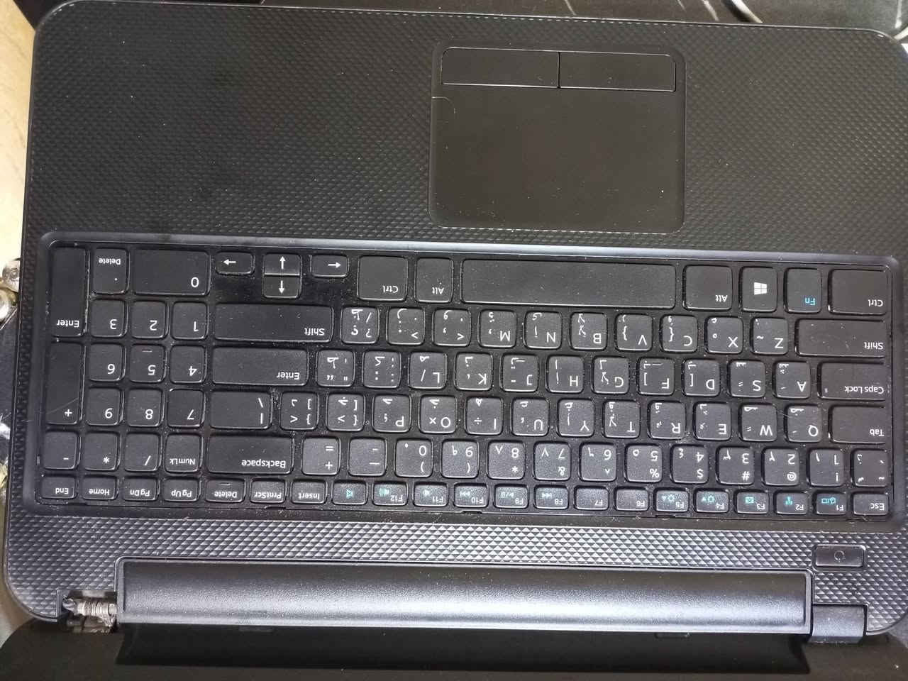 حاسبه مكتبيه للبيع استعمال خفيف
190 الف قفل 
نضافتها 90 بالميه 

***********
