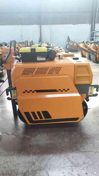 تم وصول حادلة واحد طن هزاز ٦٠٠ كيلو موديل ٢٠٢٥ كاز سلف وهندر فول موصفات هزاز كهرباء بسعر تنافسي ١٧ ورقة موقع  الشركة باب الشيخ للتواصل *********** ابو روان
