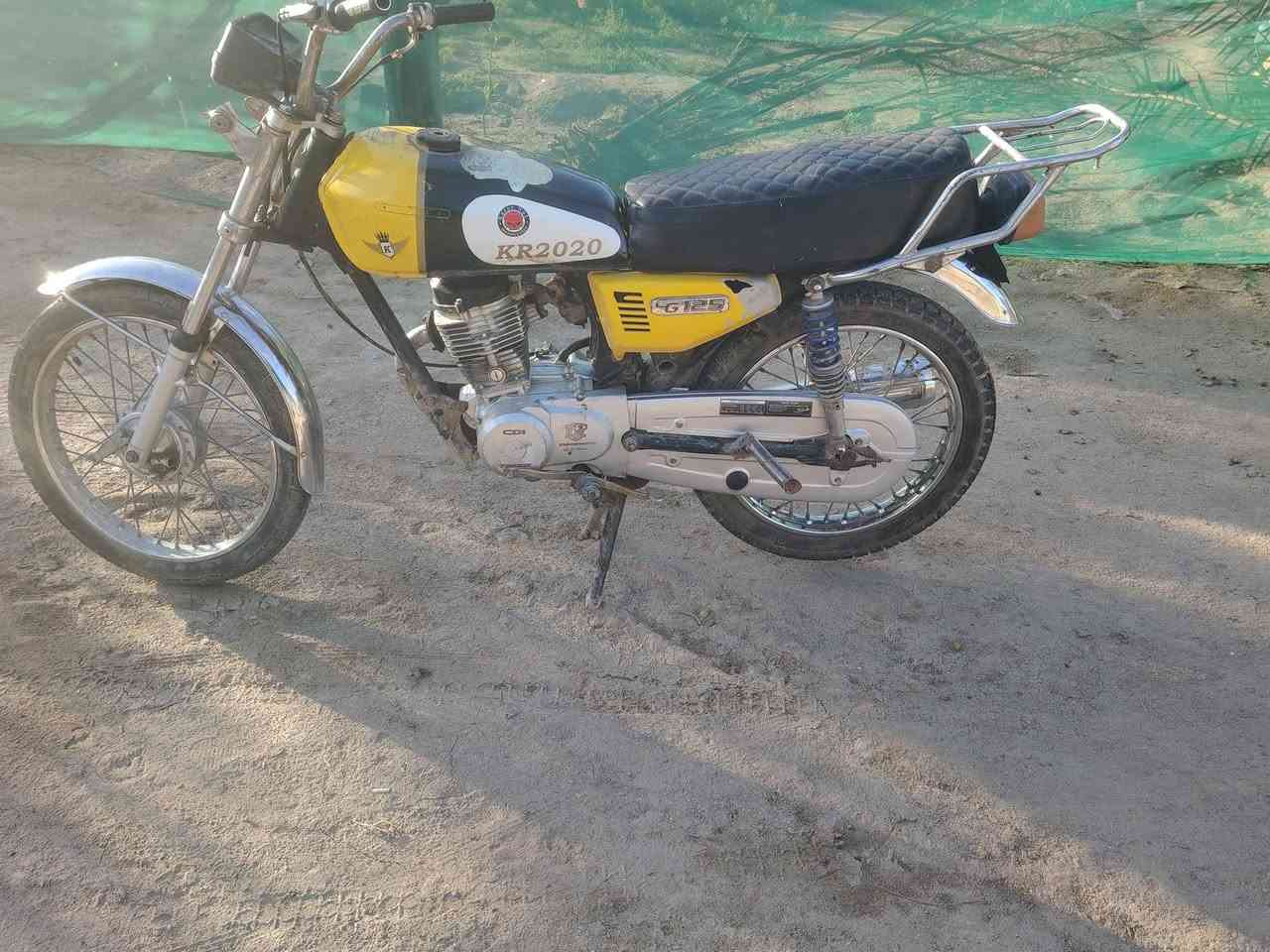 سلام عليكم دراجه كلك للبيع مكفوله من السرقه مكاني نجف السعر250وبيهه مجال  موديل 2020 //***********
