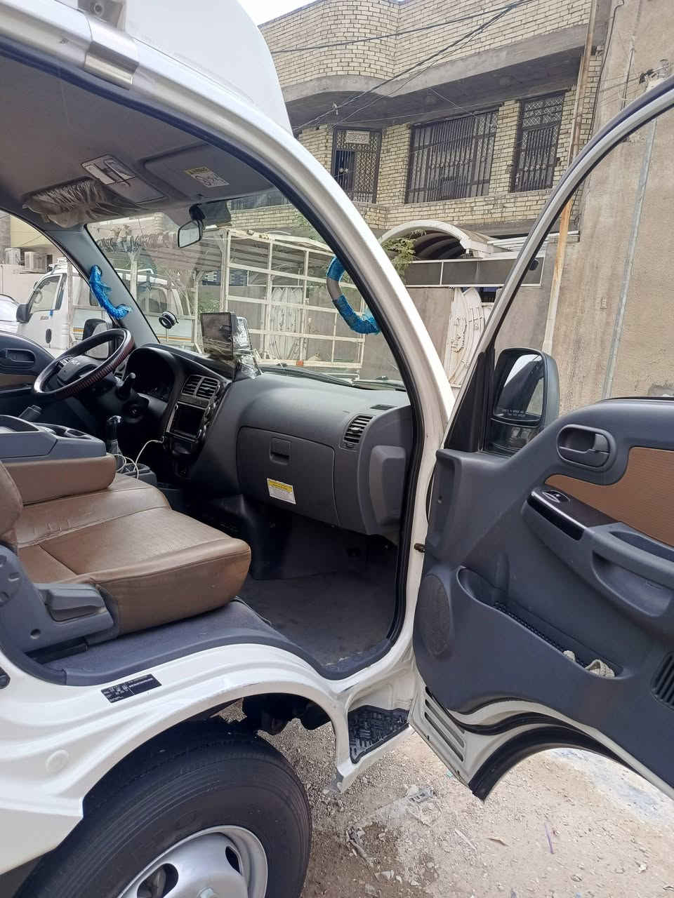 السلام عليكم كيا فحل للبيع موديل 2022 ماشية هلكد مثل البلصورة حقيقي كفالة عامة  رقم بغداد بسمي السيارة تحويل ثاني يوم مكاني المدينة *********** الرقم متوفر بيه واتساب
