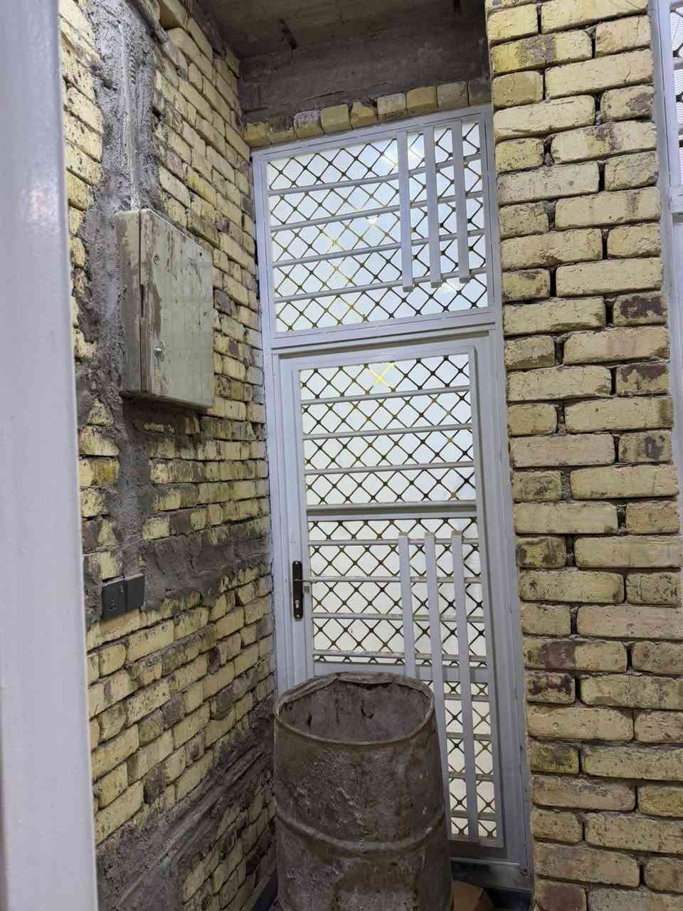 مشتمل للبيع الدبيه مطلوب مبادرة 
 طابقين بناء حديث 95 المصرف 
تسديد 435 مقدمه 35وبيه
المساحة ١٠٠متر
🏘🏘عنوان المكتب وسام الأماره للعقار🏘🏘 
🤝داموك حي الشهداء مركز شرطة
----------------------- للاستفسار مراسلة الصفحة

اتصال_ ،واتساب  
***********وسام الإمارة
‪***********‬‏محمد الدلفي
*********** مهند الشمري
 ‏‪***********‬‏ فلاح ابوحسن الاماره

💬 “خلي عقارك بين أيدٍ أمينة – نوصل لك للمشتري أو العقار المناسب في أسرع وقت!
