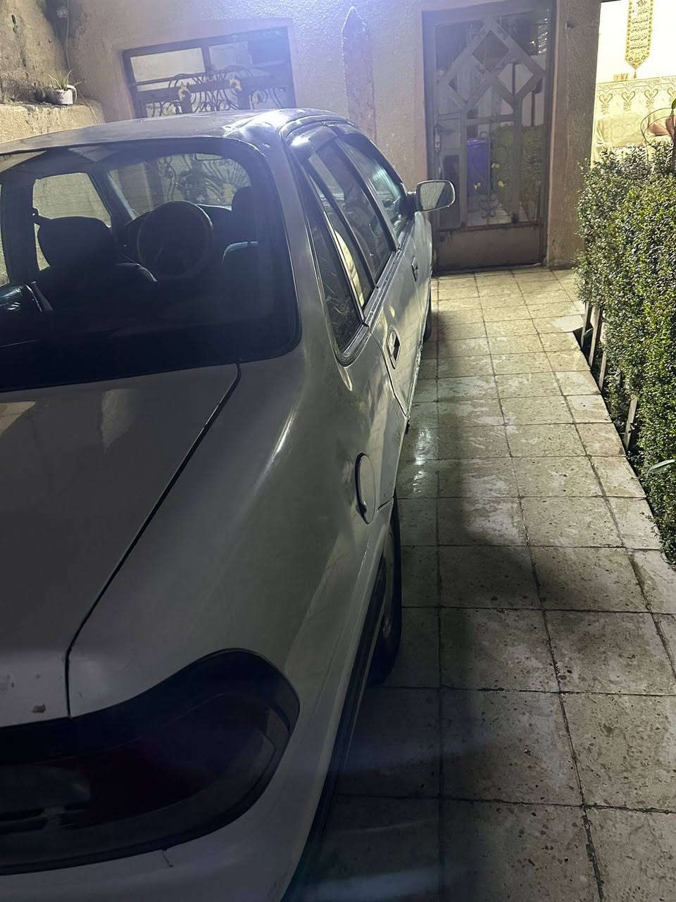 السلام عليكم للبيع برنس 1995 محرك مفتوح مبدل جديد كير اوتوماتيك  السياره احلى من الصور مابيها خياس كهربائياتها كلها شغاله رقمها بغداد السنويه بشهر الخامس تسقط 
السعر 31 وبيها مجال
مكاني البياع حي الري
*********** واتس اب واتصال
***********
