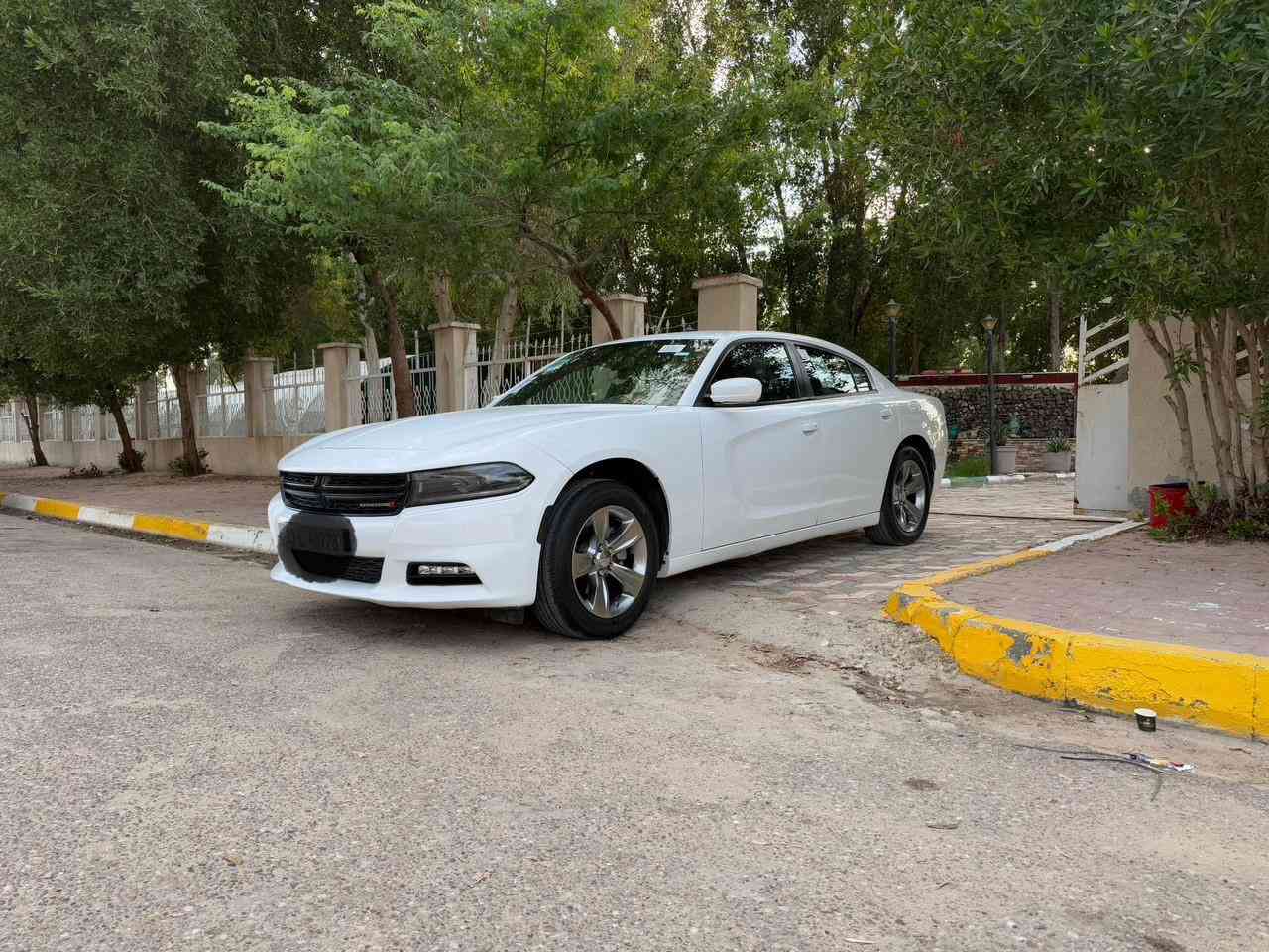 يالله سلام عليكم
جارجر 23 اصل آخر إصدار 
رقم بغداد تحويل ثاني يوم هزه جديده 
صور الحادث موجوده بيه بارد بل الجاملغ الأمامي الأيسر الباقي كفاله 
مكينه كير كفاله ماشيه 55 m
حداده وتخم تاير جديد سياره ماعوزه اي شي فول عده الفتحه شاشه كبيرة حساس خلي كلاص حار بارد كشنات حضن خزن ميموري 
مكان السياره البصره 
***********
