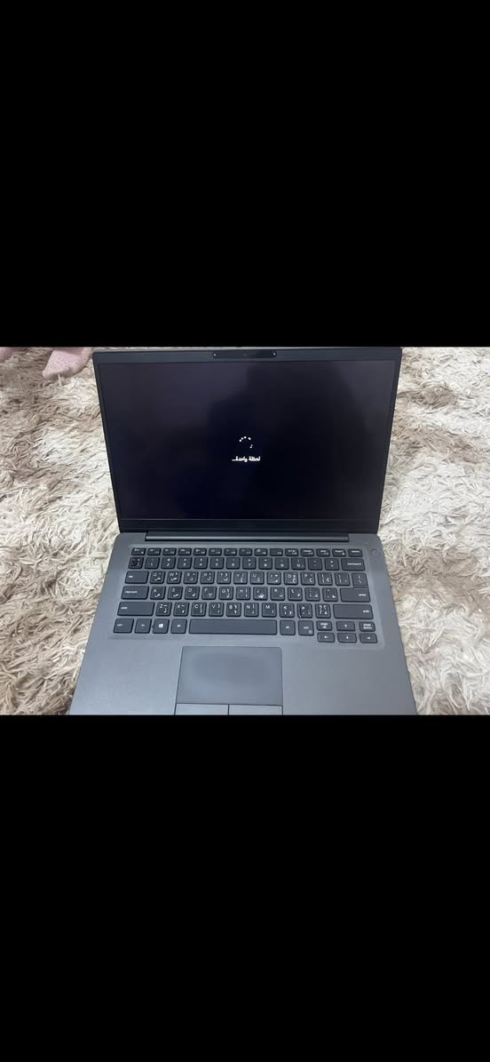 لابتوب دل كوراي 7 جيل 8 رام 16
لمس حجم شاشه ١٤ 
كامل غراضه شاحنه جنطه ماوس 
يفيد جماعه الالعاب وجماعه الهندسه ايضا
بس بطاريته تكدك تقريبا ٢ ساعتين والباقي كفاله


**إذا كنت صاحب هذا الإعلان وتريد حذفه لأي سبب، رجاءا أرسل رسالة إلى الدعم الفني**