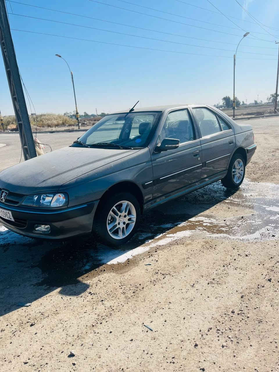 سلام عليكم بيجو بارص مديل 24 ستلام 25 على وضع الشركه مكفوله عامه ماشيه 20 الف بعدهاا بضمان الشركه مكاني بغداد الشعله الشراي بي خير ويدلل ***********
