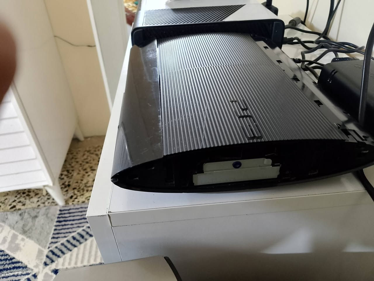 السلام عليكم بلي ثري سوبر سلم نظام مكاتب هارد داخلي 120 كيكا بي العاب وتكدر تنزل من النت من المكاتب الي بداخله نقص تريشتين بالكفر مالته يشغل اقراص حته مال بلي وان 
السعر 80 الف قفل


**إذا كنت صاحب هذا الإعلان وتريد حذفه لأي سبب، رجاءا أرسل رسالة إلى الدعم الفني**