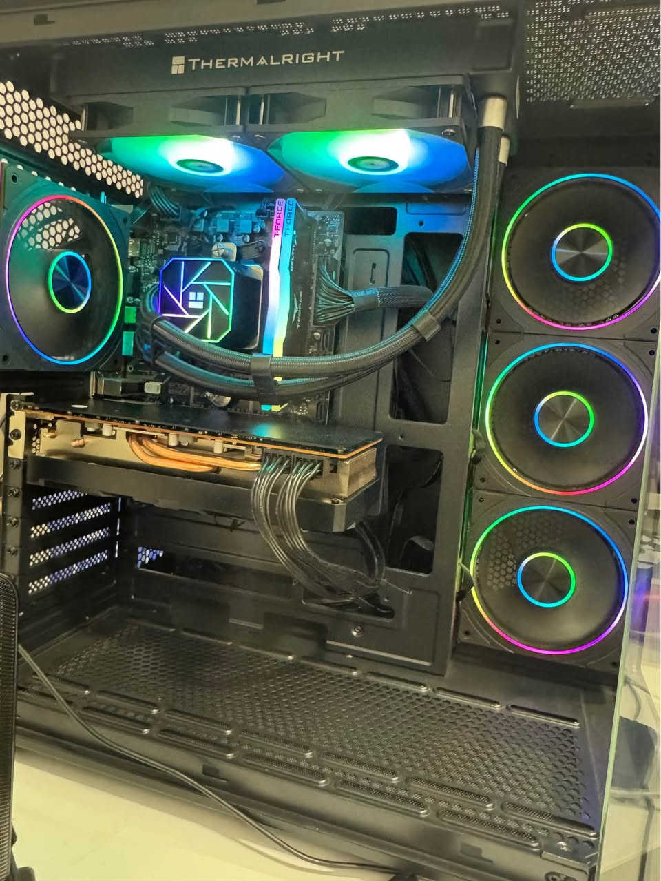 PC
670$
CPU : ryzen 5 5600x
Mother board : B650
Ram: 16 gb (2x8) t force
Hard : 1tb ssd nvme 
Power suply : 650 wat
Gpu: RX 5700xt nakrawa
Liquid cooler 2x fan أربيل, العراق


**إذا كنت صاحب هذا الإعلان وتريد حذفه لأي سبب، رجاءا أرسل رسالة إلى الدعم الفني**