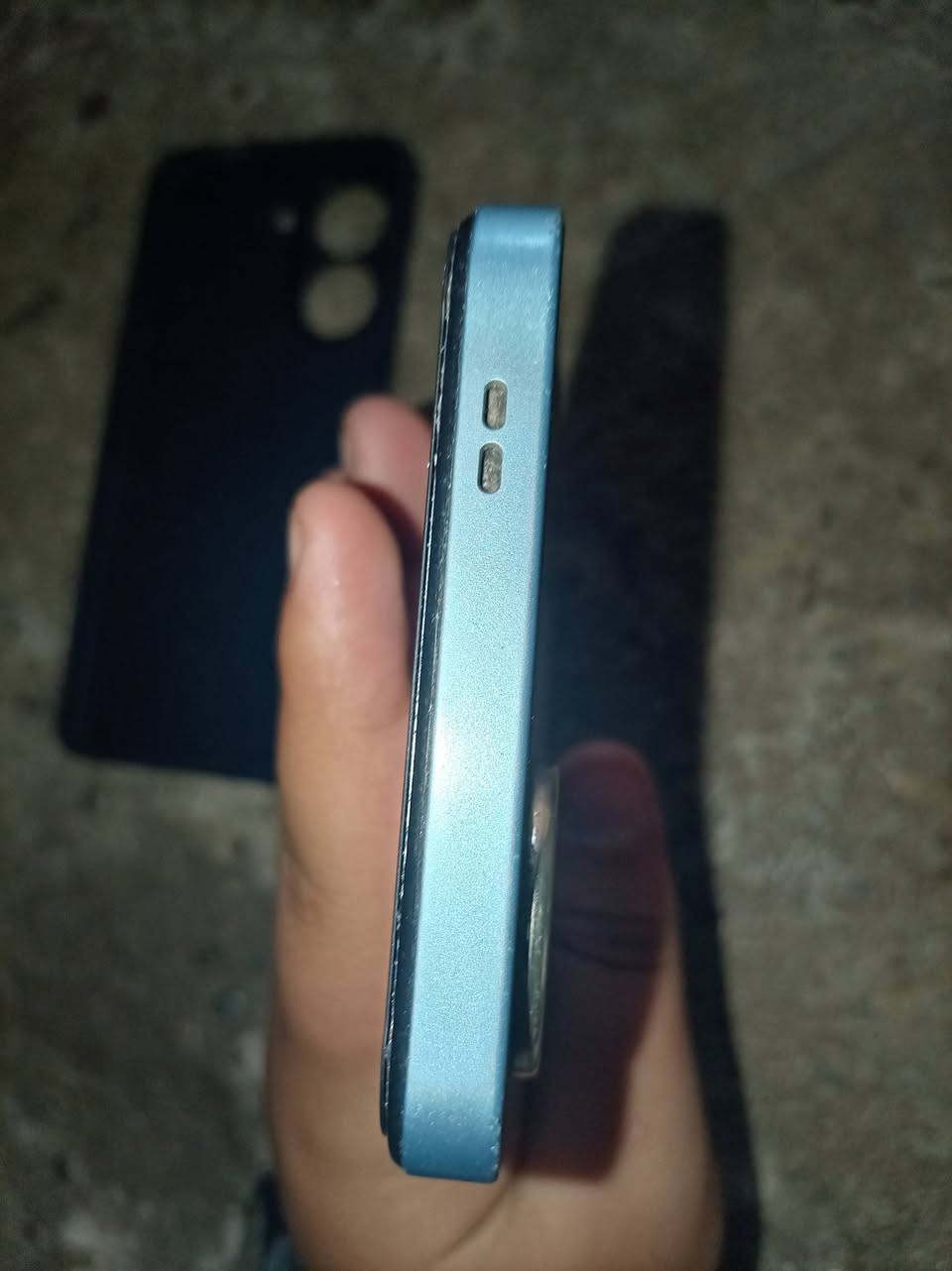 📱 للبيع POCO بحالة ممتازة 📱
جهاز POCO لون أزرق مميز وأنيق، نظيف جداً وخالي من المشاكل، استخدام خفيف والمحافظة عليه ممتازة. البطارية أداءها جيد والكاميرا واضحة وسريعة، مناسب للاستخدام اليومي والألعاب والتطبيقات.
✅ الجهاز بحالة جيدة
✅ الكفر موجود
✅ الشكل أنيق وجذاب
✅ جاهز للفحص والاستلام
السعر: 110وبي مجال 
للمهتمين التواصل على الخاص. 🔥📩


**إذا كنت صاحب هذا الإعلان وتريد حذفه لأي سبب، رجاءا أرسل رسالة إلى الدعم الفني**