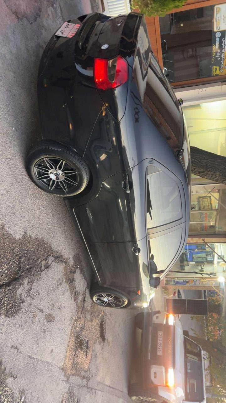 فۆرد فیگۆ ٢٠١٦ 
زۆر جوانو تازە ماڵی دۆست
دوو پارچە بۆیاخ بێ دەعم و ناوو ئێرباگ 
هەموو گیانی بەشەرت تەحویل غەرامە بەشەرت
سەنەوی تەواو بووە 
چوار ویل و چوار تایەی لۆک یەک مانگە خراوەتە ژێری
سعری ٨٦ گەڵا 
لە سلێمانیم 
***********
***********
ڤایبەر+ واتس ئەپ السليمانية, العراق
