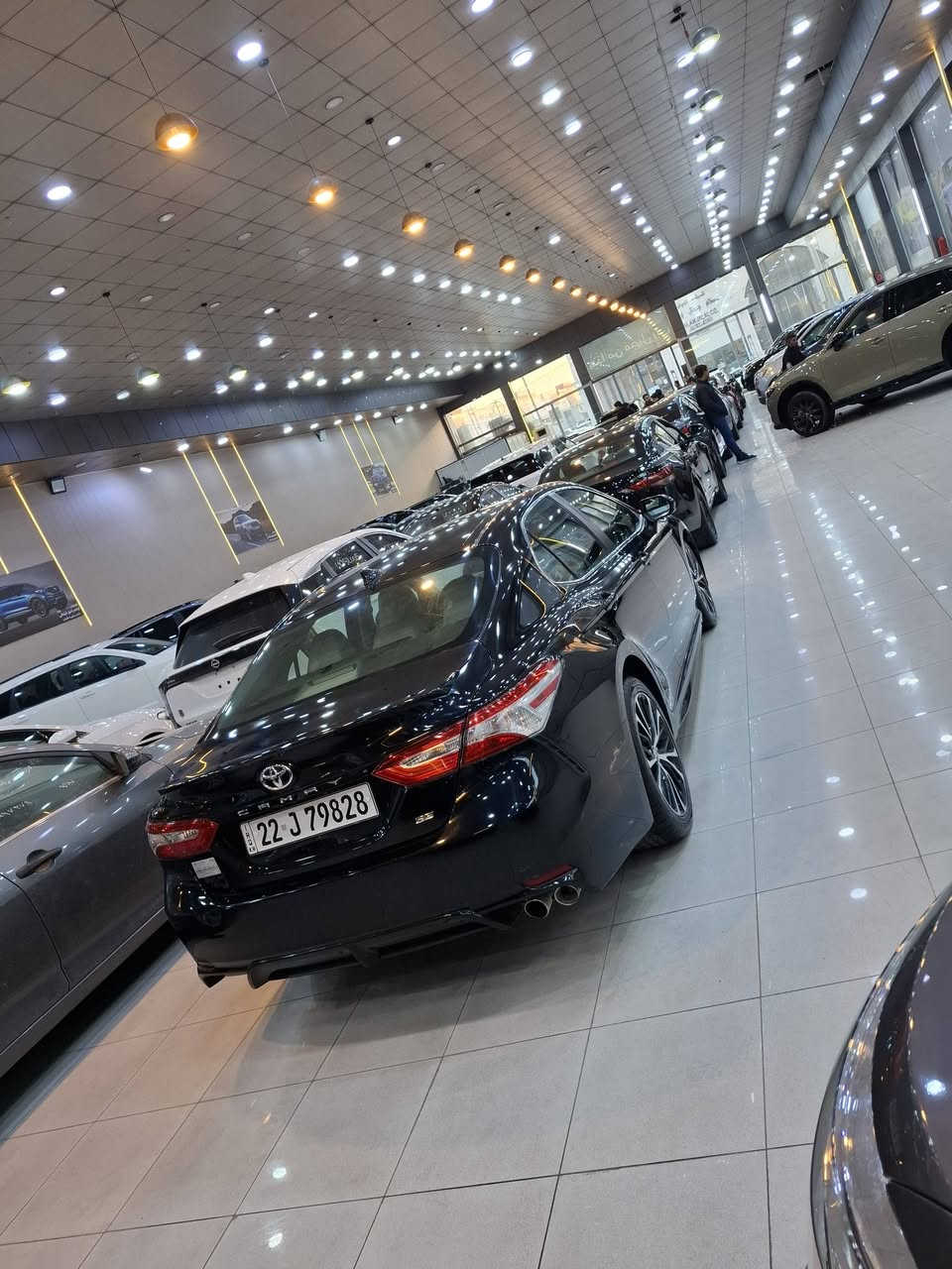 السلام عليكم
السياره  جملغ بونيت صبغ
 بدون دواخل 
رقم شاصي موجود 
بدون ارباك 
لوون أسود 
‏‎
تويوتا كامري 
‏‎ ‏‎
السعر : 186بيه مجال 

حجر صالنصه رادارات بيلادى 
‏‎‏Eco _  Normal _ Sport ‏‎
مواصفات :  
شفتات بل ستیرن 
دبل ايكو
كشنات كهربائي 
‏‎کشنات جلد
‏‎شاشة 
‏‎كاميرا 
‏‎تحكمات ستيرن و تحديد سرعه 
‏‎رادار 
‏‎لايتات زينون LED
‏‎نظام توجيه السيارة بين خطوط الطريق (تحديد مسار)
‏‎محرك ٤ اسطوانات (سلندر)
‏‎كير و محرك بشرط  
مكان السيارة اربيل 
‏‎ ***********كورك / واتساب
***********
