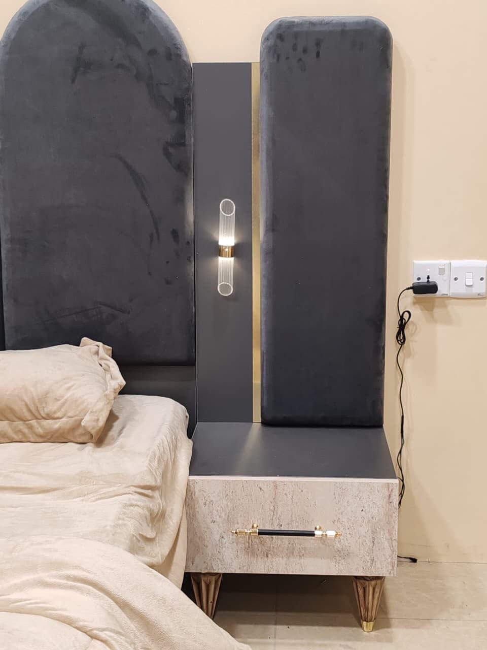 غرفة نوم دالي ابواب 7 قطع معمل اصلي درجة اولى📢

نفس الصورة بالضبط💯
برغي وجوي حديد
سرير جك خزان 
نرمايد هيدروليك 
سكك ثلاث مراحل  
متوفرة بلون رصاصي تطعيم حجري
كنتور 6 باب قياس 225سم✅
ملحق كنتور 2 باب 75سم✅
سرير 180*200✅
كومديات عدد 2✅
ميز تواليت✅
مراة قيافه✅
 
السعر 900 الف 

توصيل بغداد مجانا 
اطراف 20 الف 
محافظات 75 الف


**إذا كنت صاحب هذا الإعلان وتريد حذفه لأي سبب، رجاءا أرسل رسالة إلى الدعم الفني**