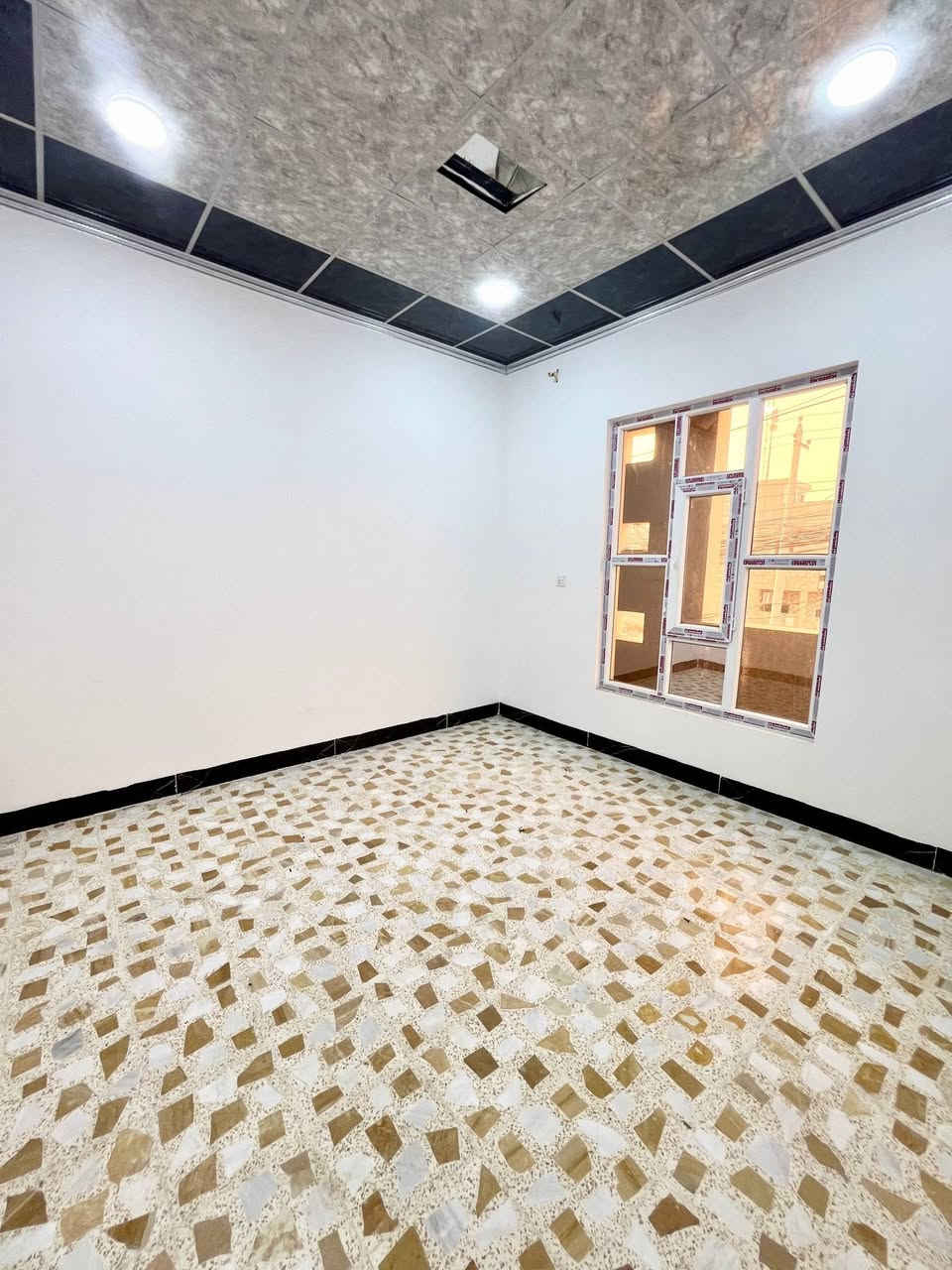 شَقَّةٌ سَكَنِيَّةٌ لِلْإِيجَارِ فِي حَيِّ السَّمَاحِ الْأَرْكَانِ بِمَدِينَةِ الْمَوْصِلِ، بَدَلُ الْإِيجَارِ 200 أَلْفٍ قَابِلٌ لِلتَّفَاوُضِ

للِاسْتِفْسَارِ أَكْثَر ، الاِتَّصَالُ عَلَى الأَرقَامِ الآتِيَةِ :

مُتَوَفَّرٌ وَاتْسَاب : ***********
مُتَوَفَّرٌ وَاتْسَاب : ***********
