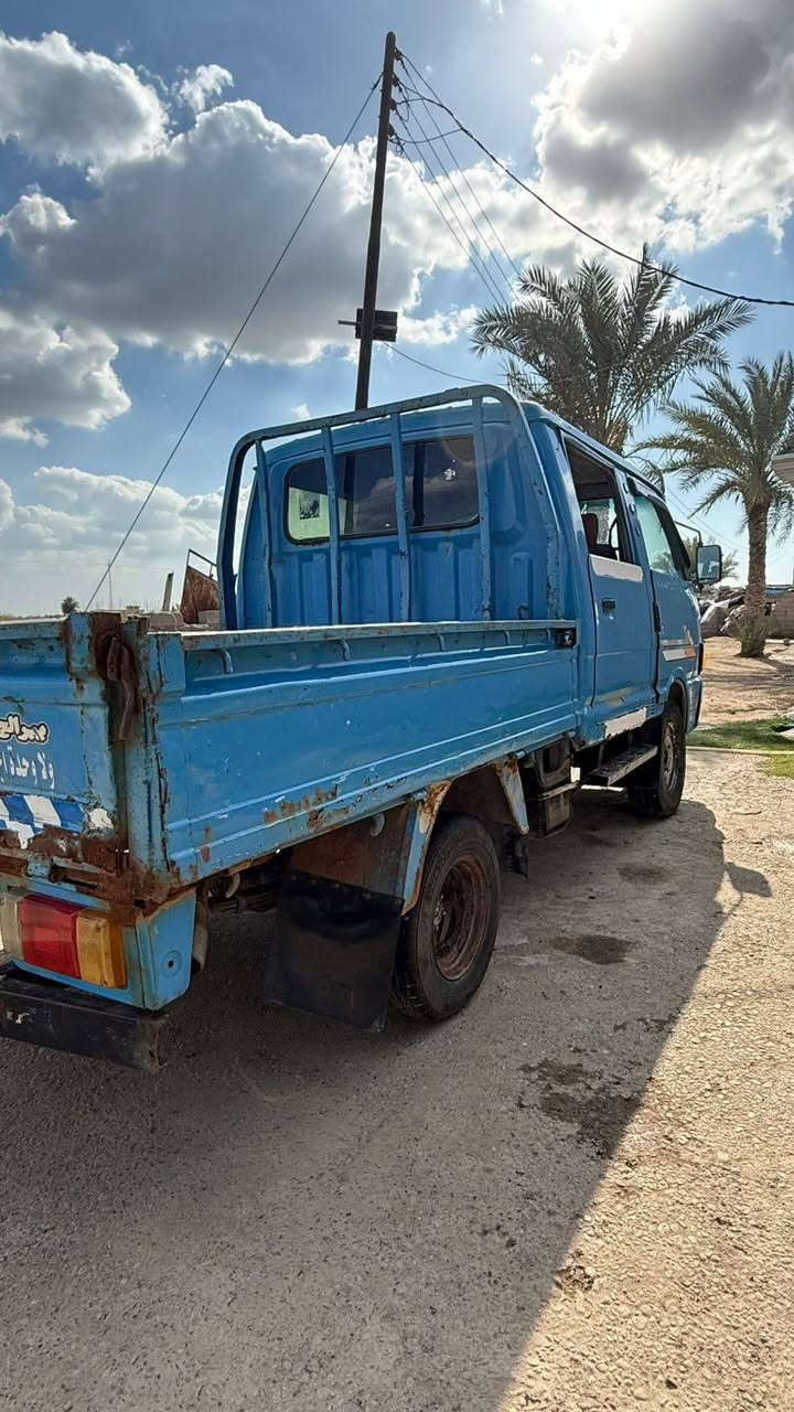 اللهم صلي على محمد وال محمد 
السلام عليكم للبيع كيا بنگو 93 
گير محرك مال حاويه خير من الله 
شواصي ع شركه سياره حلوه ونضيفه مال جناي 
المكان بغداد التاجي 
رقم الهاتف ***********
