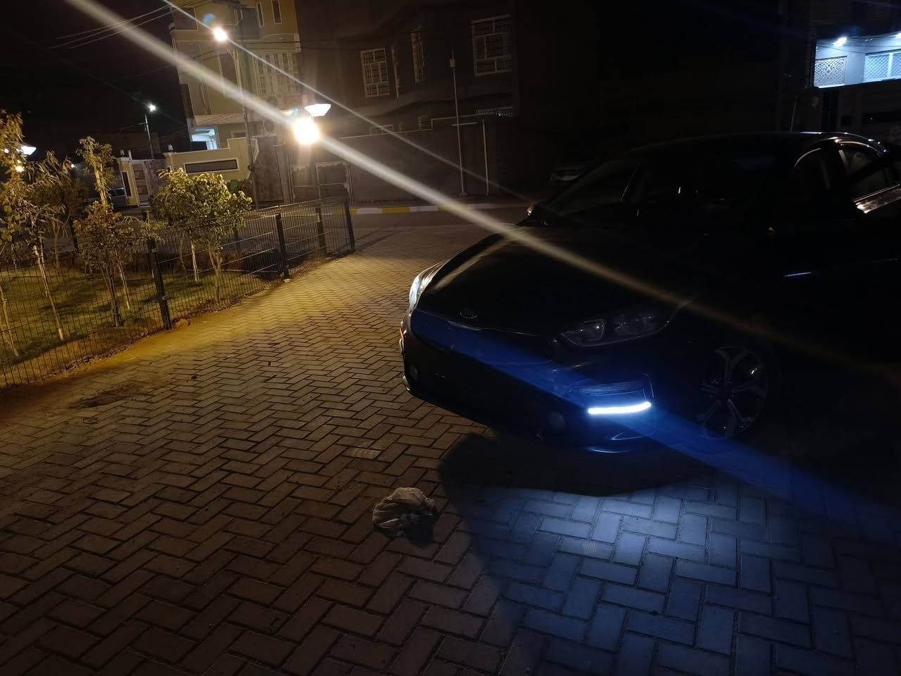 السلام عليكم كيا فورتي موديل 21 كير ومكينه جدد معوقين سنه وتفك وكاله شوكت متريد اسويلك مكاني ديوانيه وما بيها ولا نقص ربع متذب عليها وهذا رقمي جديده حيل *********** مكاني ديوانيه حي الجامعة وحادث السياره بس بنيد السعر 126
