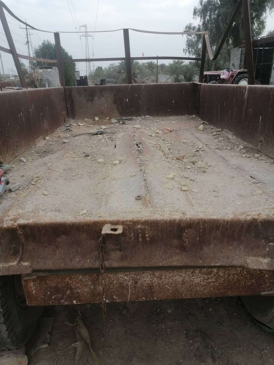 البيع عربانه السعر 900 العنوان الديوانية ***********
