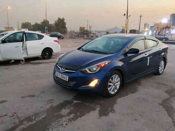 السلام عليكم النتره موديل 16امريكي حادث جاملغ خلفي بدون دواخل بجم كبس حوض بلادي سياره نضيفه حيل داخلها جدد صدر خلفي امامي جديد تخم تاير جدد رقم انكليزي بغداد  تحويل مباشر سعر 110وبيه مجال ***********
