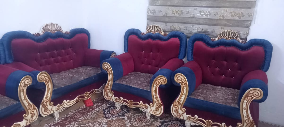 السلام عليكم
تخم ملكي مستخدم قليل بي اضرار بسيطة
مدينة الصدر
السعر 200 الف


**إذا كنت صاحب هذا الإعلان وتريد حذفه لأي سبب، رجاءا أرسل رسالة إلى الدعم الفني**