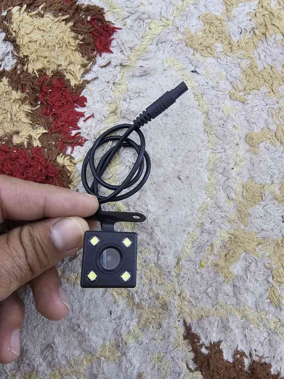 السلام عليكم
داش كام جديدة بالكارتون تصوير امامي وخلفي 
والشاشه لمس تصوير فول HD مكان رام بيها 
مكاني مدينه الصدر - ماعندي توصيل تعال وتدلل
سعرها 30 الف وبيها مجال شي بسيط 
هاتف ***********
