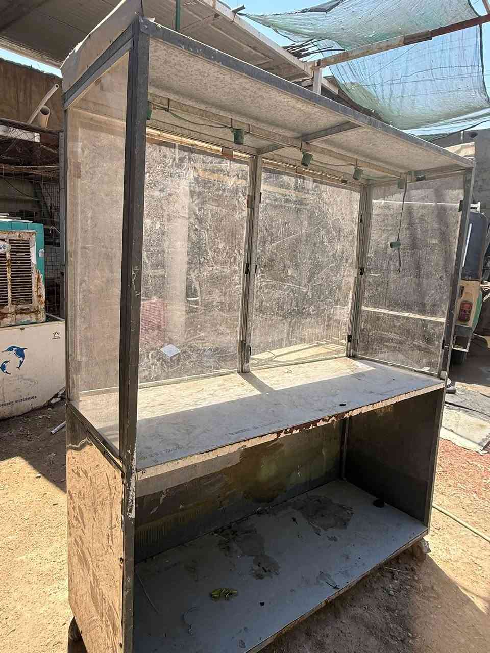 جام خانه نضيفه للبيع السعر 250 الاف بيه مجال قليل العنوان بغداد حي رو رقم *********** متوفر الواتساب
