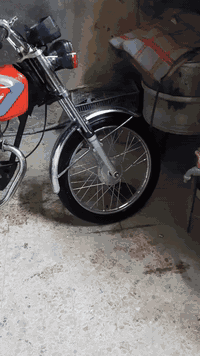 دراجة للبيع تعمير جديد مديل ٢٠٢١السعر 300بيهة مجال 07823228582