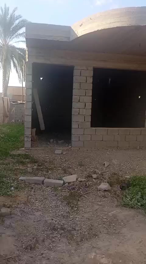 السلام عليكم للبيع هيكل مسقف شارع الفرات خلف الصناعه  المساحه ٢٥٠متر وهبيه فقط ملاحظه 
1. لدينا عروض كثيره وبمختلف المساحات
 للاستفسار عن السعر والتفاصيل الاخرى مرسله الصفحه او اتصال على الرقم ***********
