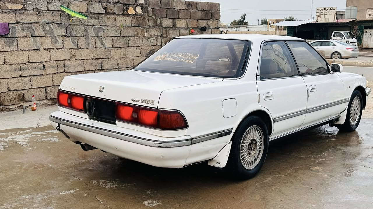 سلام عليكم سياره البيع مارك من فيس سياره كله شرط وشركه محرك وكير ثنين ونص بلادي شرط وصدر شرط بور شرط كهربايات شرط السياره احله من الصور السعر 17 وبيه مجال مكان السياره الشركاط بعاجه ومراوس يرهم ***********
