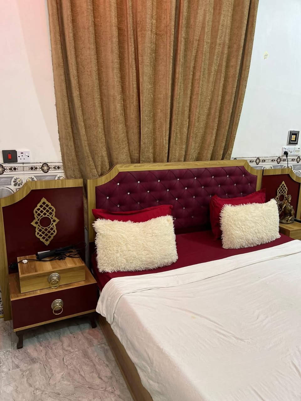 غرفه نوم تركي بالكارتون مكاني العماره 
فضاء  علي الغربي السعر500


**إذا كنت صاحب هذا الإعلان وتريد حذفه لأي سبب، رجاءا أرسل رسالة إلى الدعم الفني**