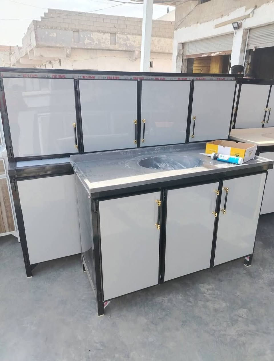 كاونترات في الجمله او مفرد شغل درجه اولى التواصل معرض مزاد الصفا التواصل على الرقم اوص واتساب***********
