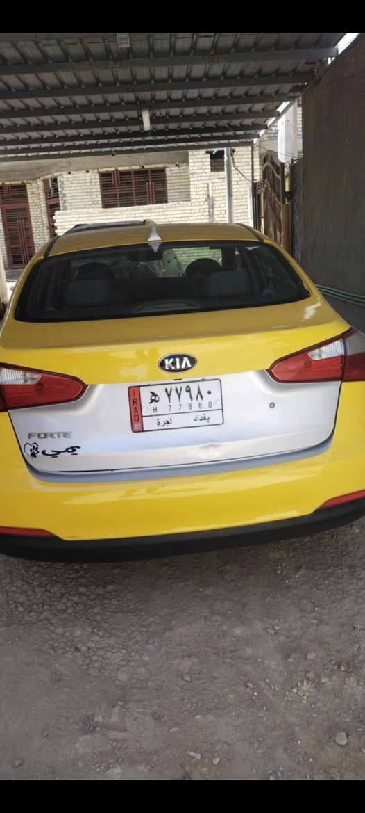 السلام عليكم شباب فورتي 2015مصفره من كلشي بسمنه سنويه ماساقطه تحويل ثاني يوم اريد مراوس فورتي خصوصي 2016او2017اني مكلف بنشر للاستفسارعلى صاحب سياره ***********
