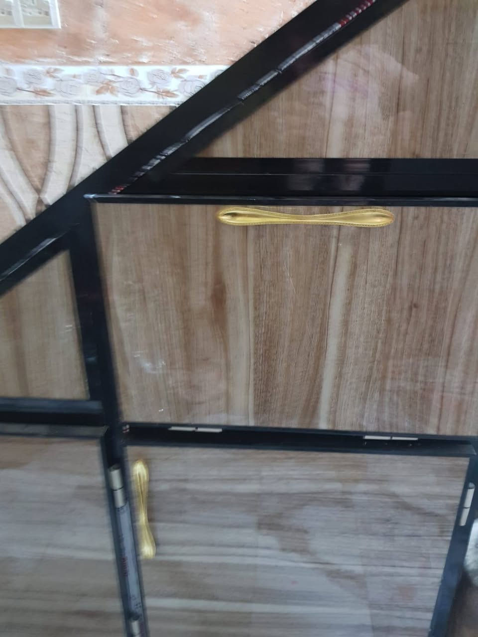 كاونتر مثلث جوه الدرج اخو الجديد القياسات مكتوب مع الصورسعره ب٣٥٠  كاونتر ثاني داير مداير يصلح لازم ياخذونه اهل الكاونترات  ١٤متر سعره بب٤٠٠ وبيه مجال اللمنيوم الاصلي مكاني البنوك المراسله خاص


**إذا كنت صاحب هذا الإعلان وتريد حذفه لأي سبب، رجاءا أرسل رسالة إلى الدعم الفني**